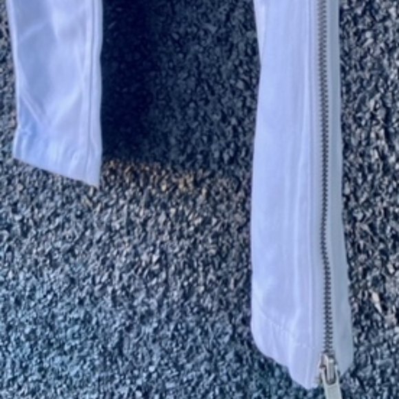 Forever 21 Skinny White Pants With Zipper Detail - Picture 8 of 8